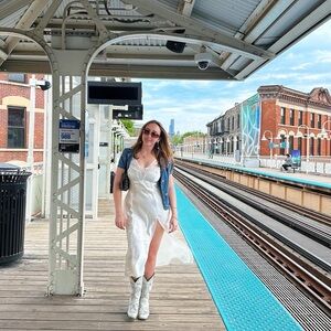 Meet your Posher, Meagan